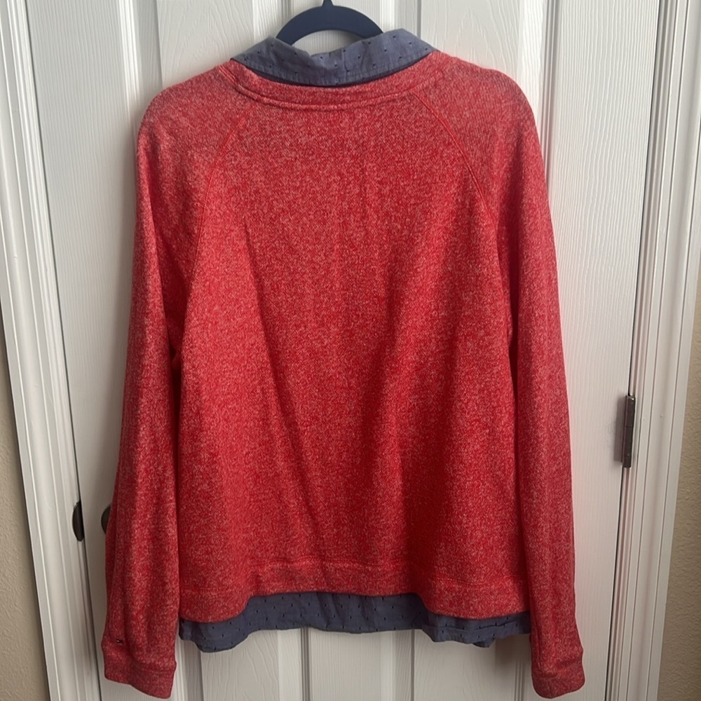 ladies Tommy Hilfiger size xl sweater with attached shirt‎ - Picture 4 of 8